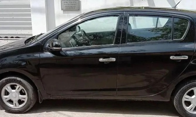 Hyundai I20(2010-2012) Asta 1.4 Crdi With Avn
